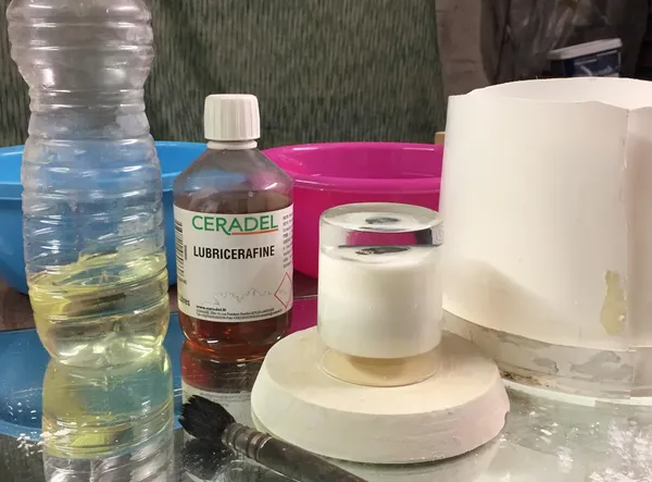 Initiez-vous au moulage en plâtre avec Véronique - Afbeelding nr. 3 - Wecandoo