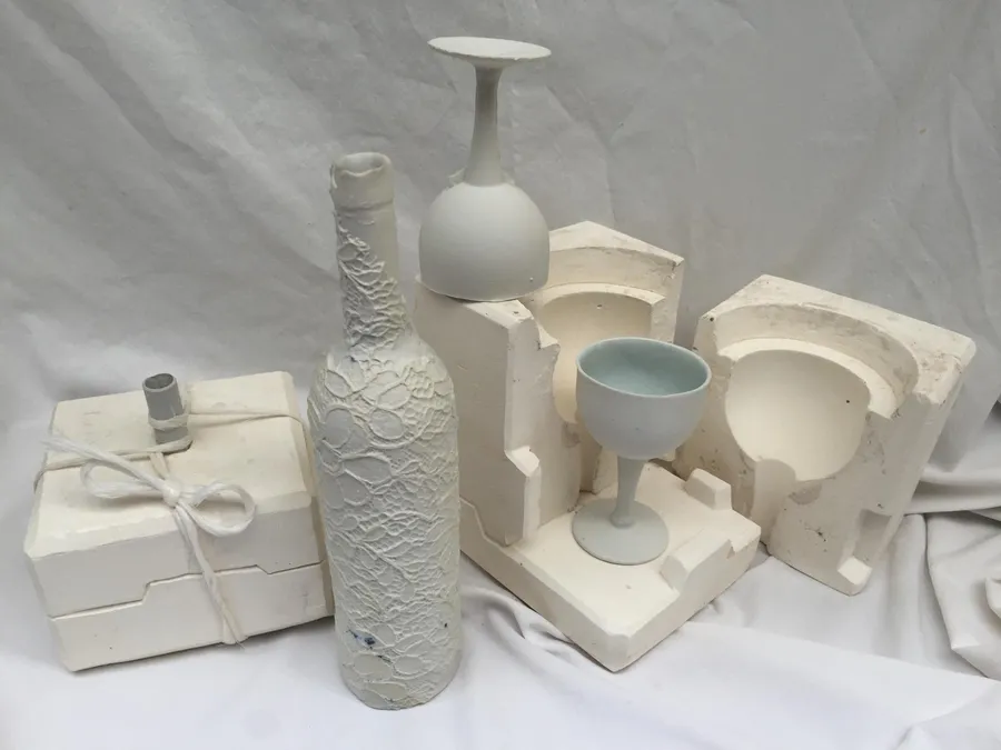 Initiez-vous au moulage en plâtre avec Véronique - Afbeelding nr. 1 - Wecandoo