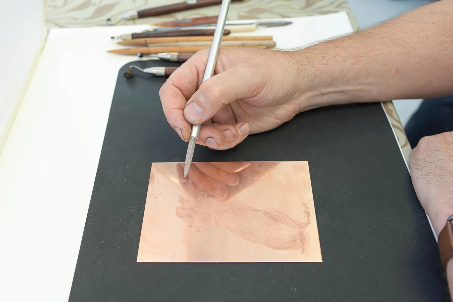 Initiez-vous à la gravure taille-douce avec Nathalie - Image n°2 - Wecandoo