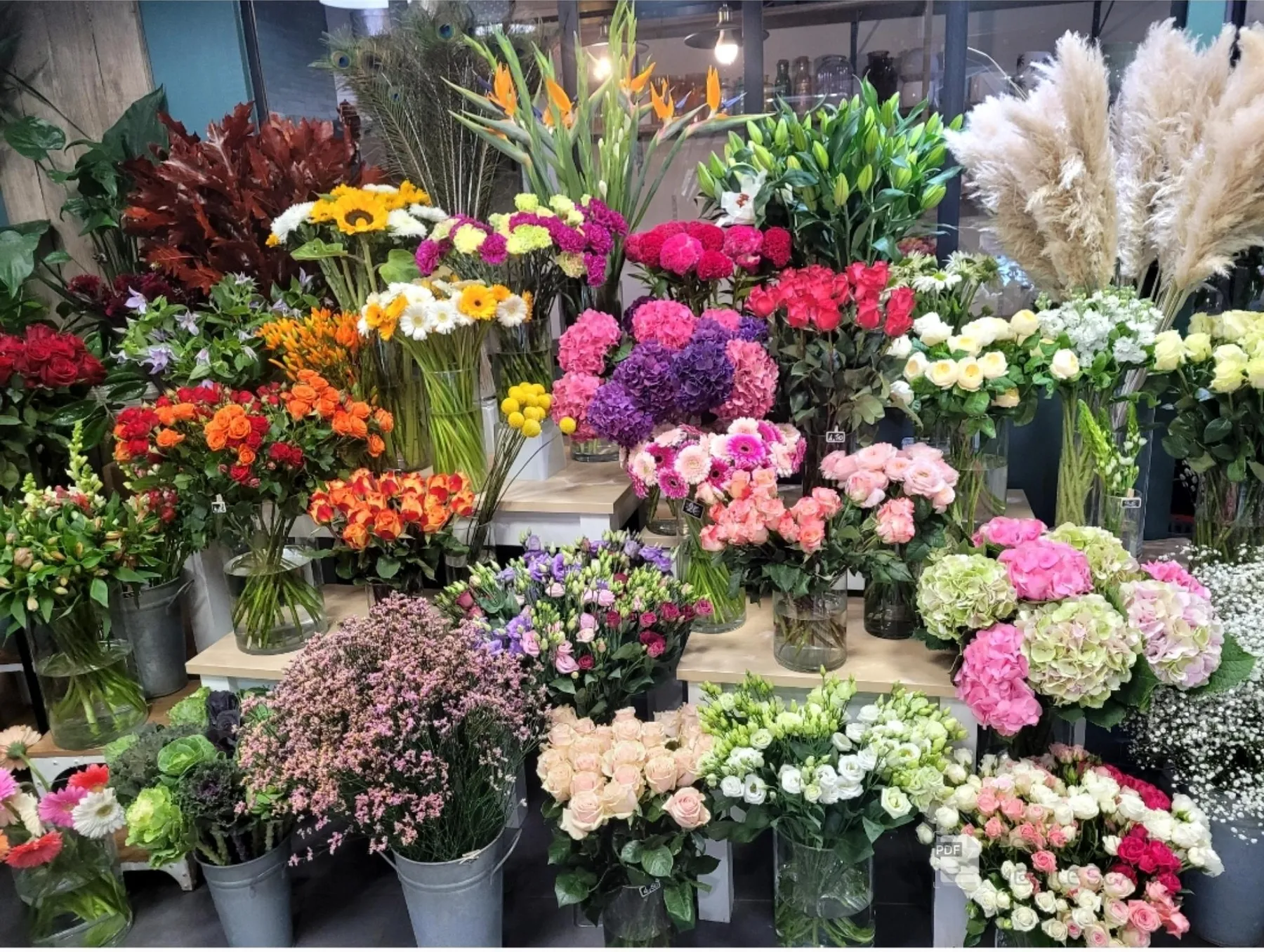 Réalisez votre couronne de fleurs séchées avec Alexandra et Céline - Image n°4 - Wecandoo