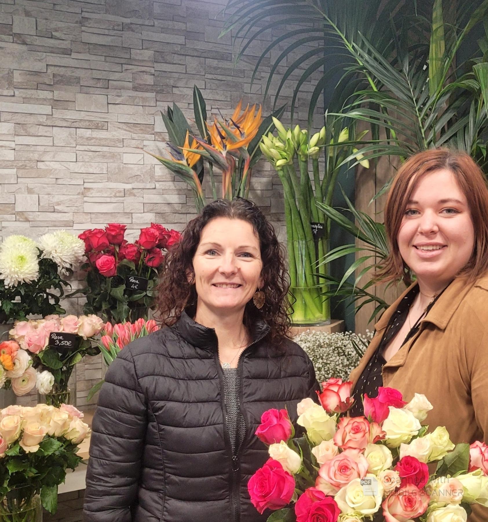 Décorez votre chapeau de fleurs séchées avec Alexandra et Céline - Image n°7 - Wecandoo