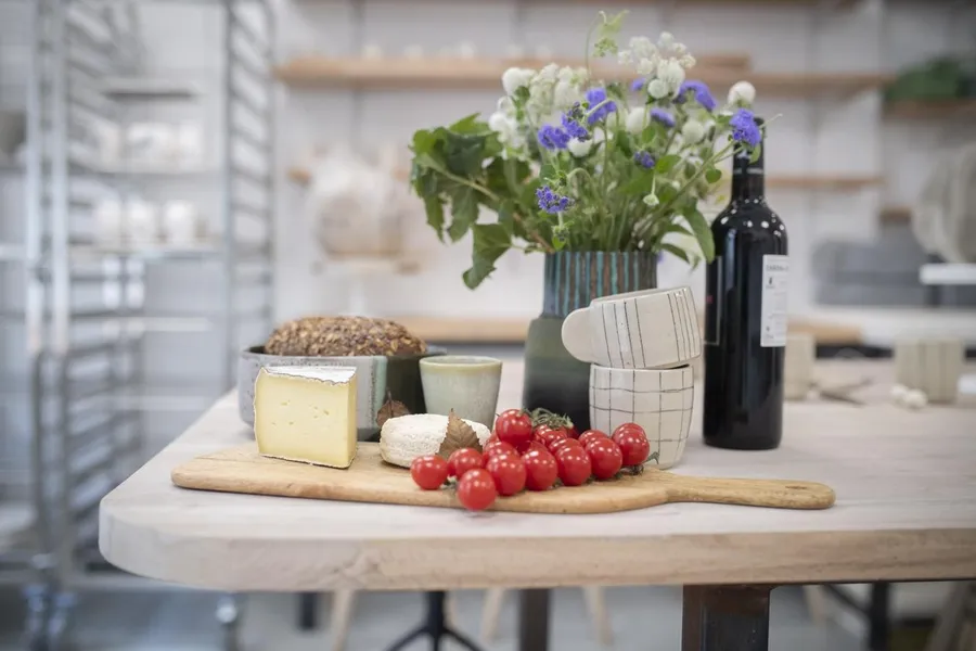 Initiez-vous au modelage autour d’un apéro avec Thomas - Afbeelding nr. 1 - Wecandoo