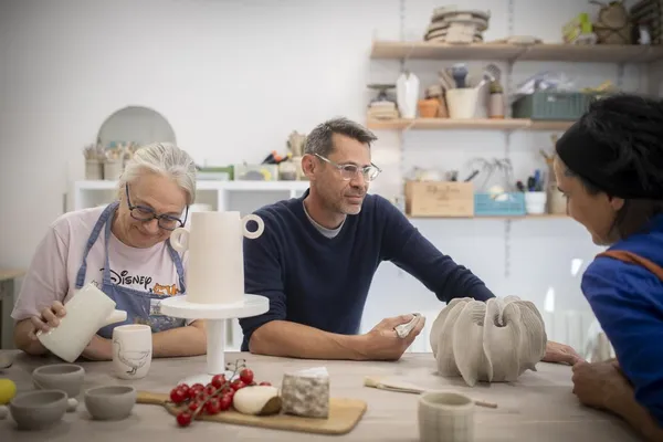 Initiez-vous au modelage autour d’un apéro avec Thomas - Afbeelding nr. 2 - Wecandoo