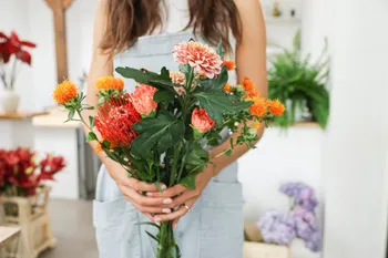 Profitez d’un verre chez une fleuriste