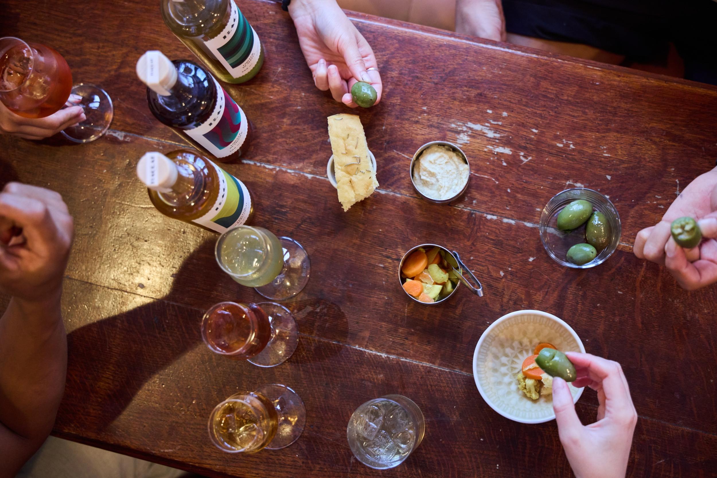 Profitez d’un apéro dans une distillerie avec Aymeric, Francisco et Julien - Image n°7 - Wecandoo