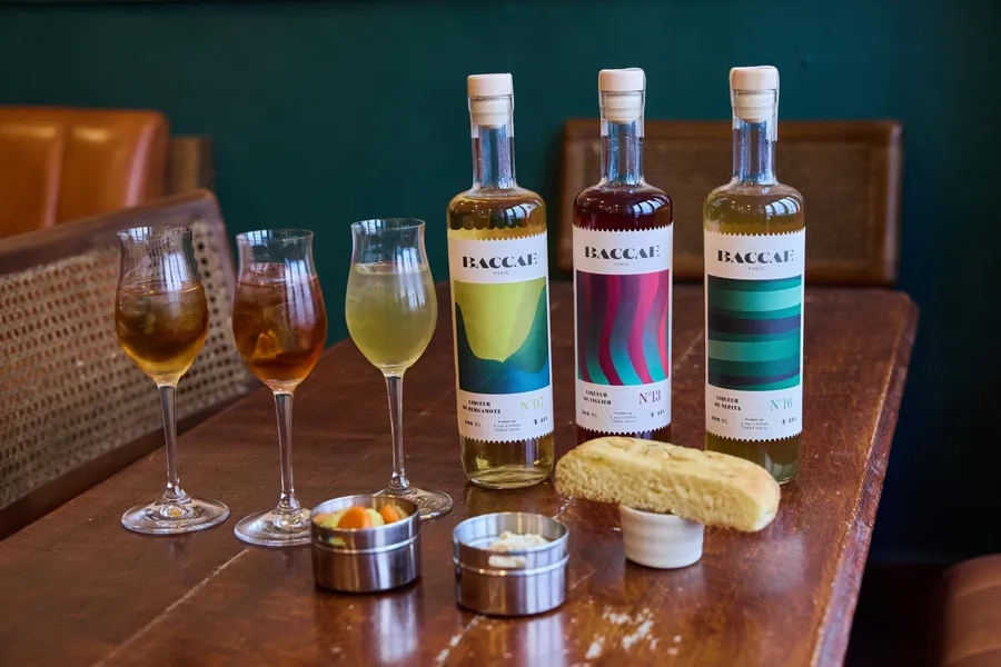 Profitez d’un apéro dans une distillerie avec Aymeric, Francisco et Julien - Image n°1 - Wecandoo