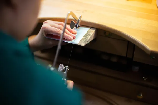 Réalisez votre ear cuff en argent avec Nathalie - Image n°2 - Wecandoo