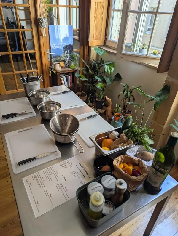 Réalisez un menu gastronomique complet dans un ancien atelier de canut avec Elliot - Image n°4 - Wecandoo