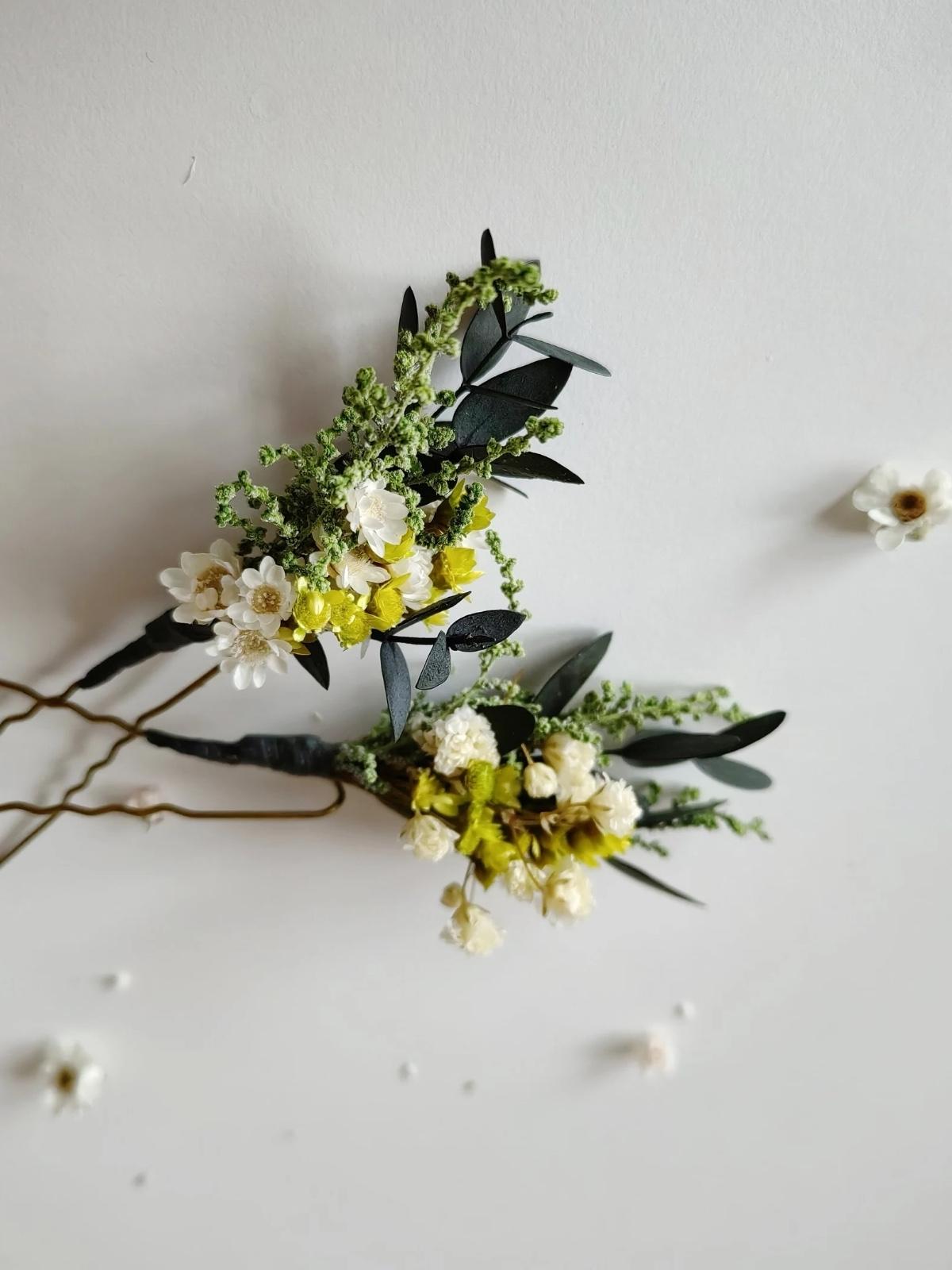 Réalisez votre bijou en fleurs stabilisées autour d’un brunch avec Kim - Image n°11 - Wecandoo