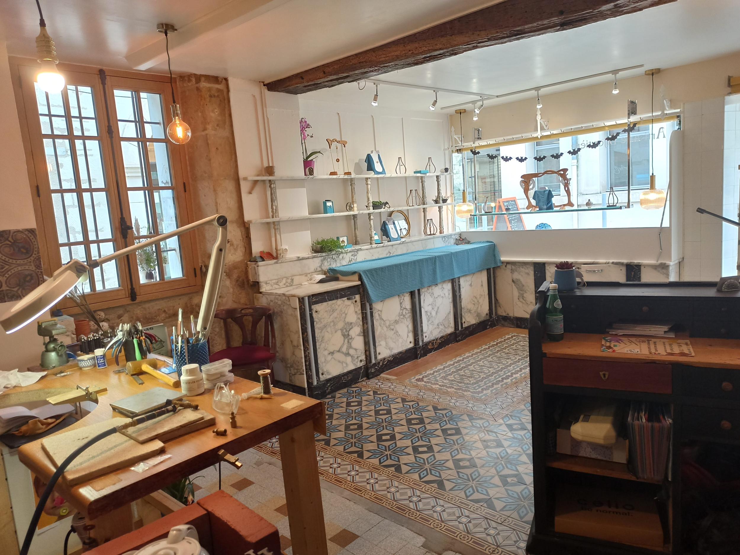 Fabriquez votre bague ou pendentif en argent avec Béatrice - Image n°11 - Wecandoo