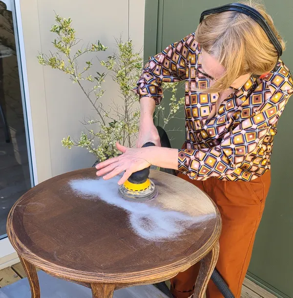 Découvrez les bases de la transformation de meubles avec Mélanie - Image n°4 - Wecandoo
