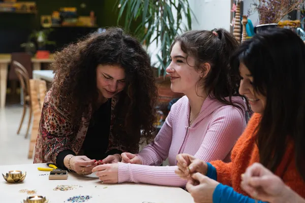 Créez votre combo collier-bracelet en Miyuki avec Delphine - Afbeelding nr. 4 - Wecandoo