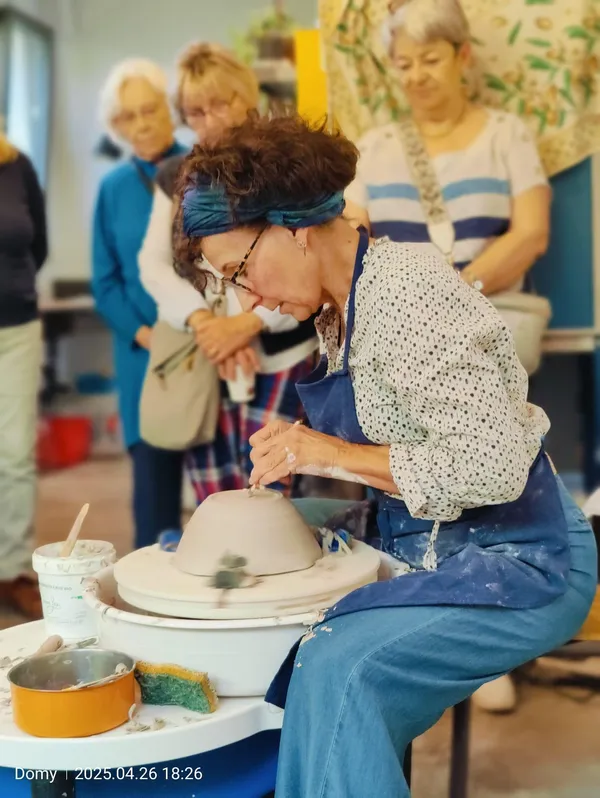 Initiez-vous au tour avec Corinne - Image n°2 - Wecandoo