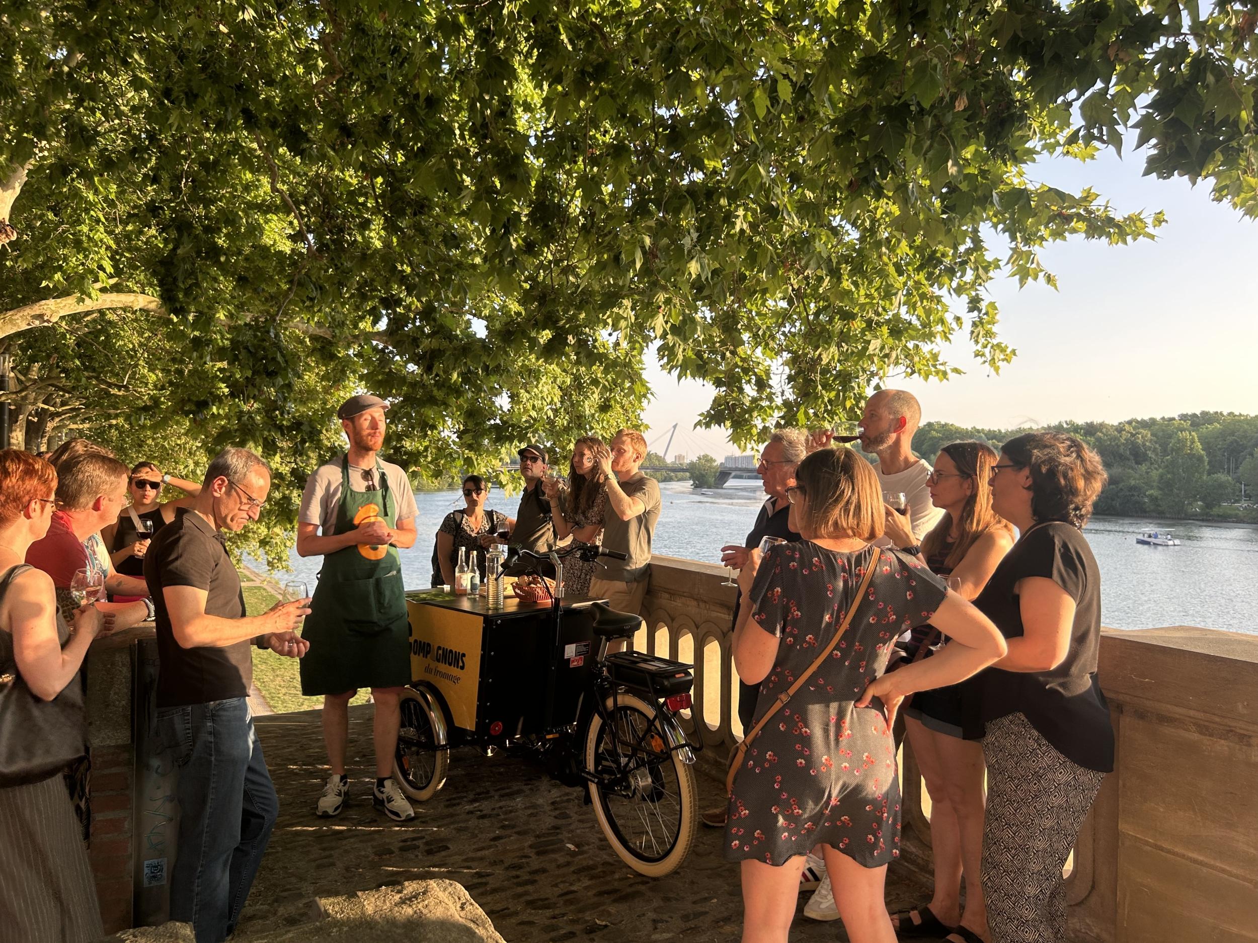 Explorez Toulouse entre fromages, vins et patrimoine