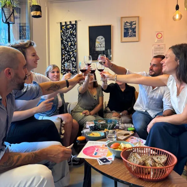 Initiez-vous à la caséologie avec un fromager en groupe - Image n°1 - Wecandoo