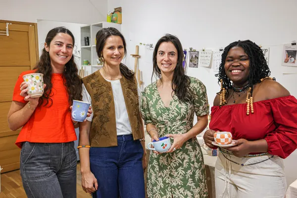 Inspirez votre équipe et décorez chacun une pièce en céramique dans le Viaduc des Arts avec Pauline - Image n°2 - Wecandoo