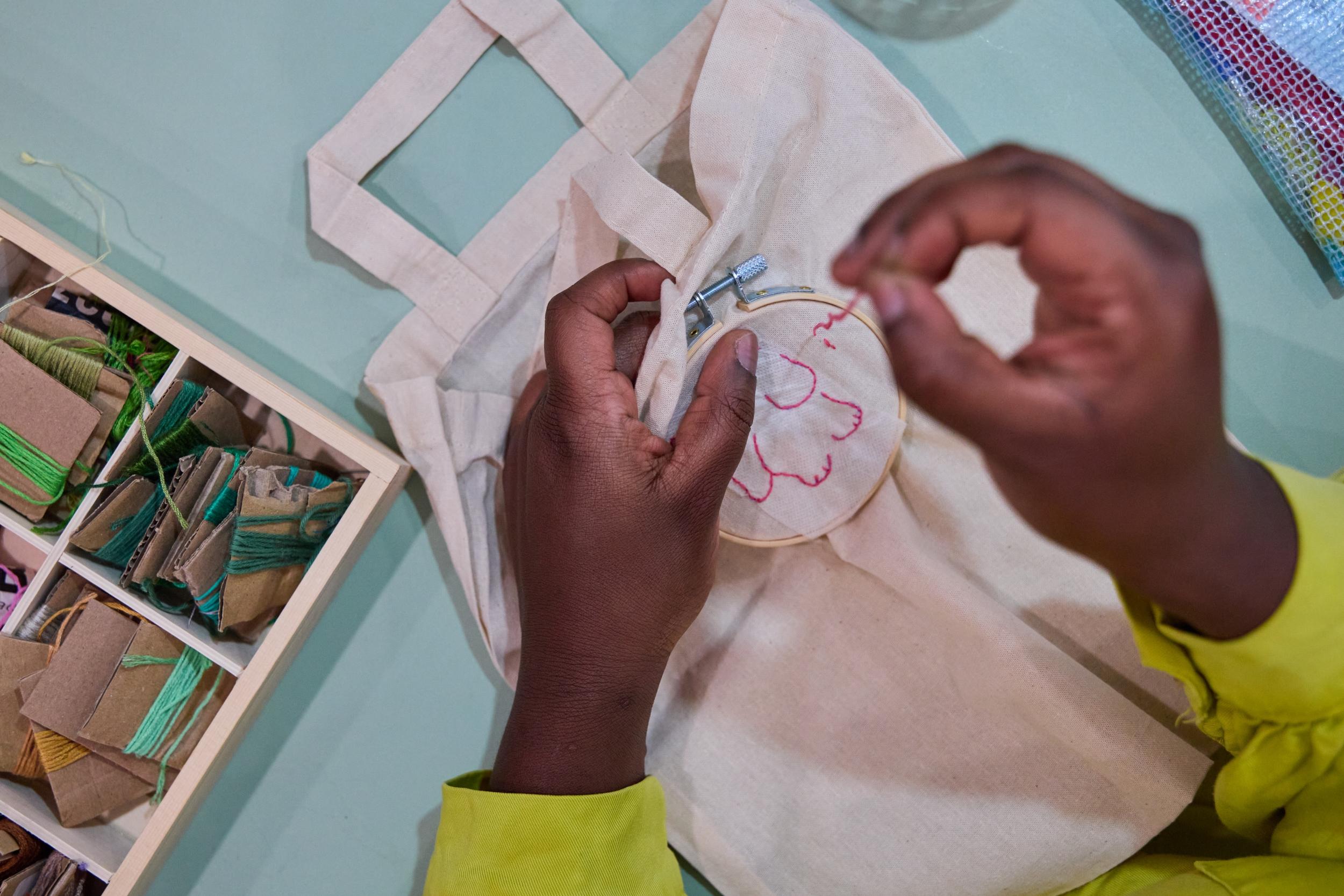 Personnalisez votre tote bag autour d'un brunch à Paris