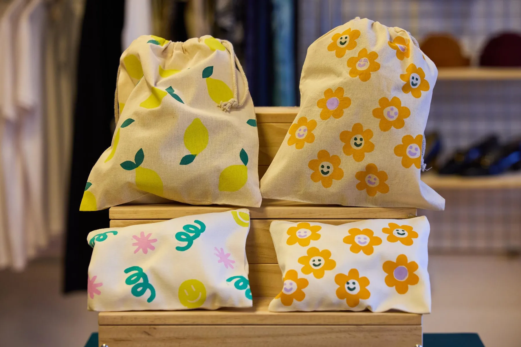 Personnalisez votre textile autour d'un goûter avec Hadjara et Armelle - Image n°1 - Wecandoo