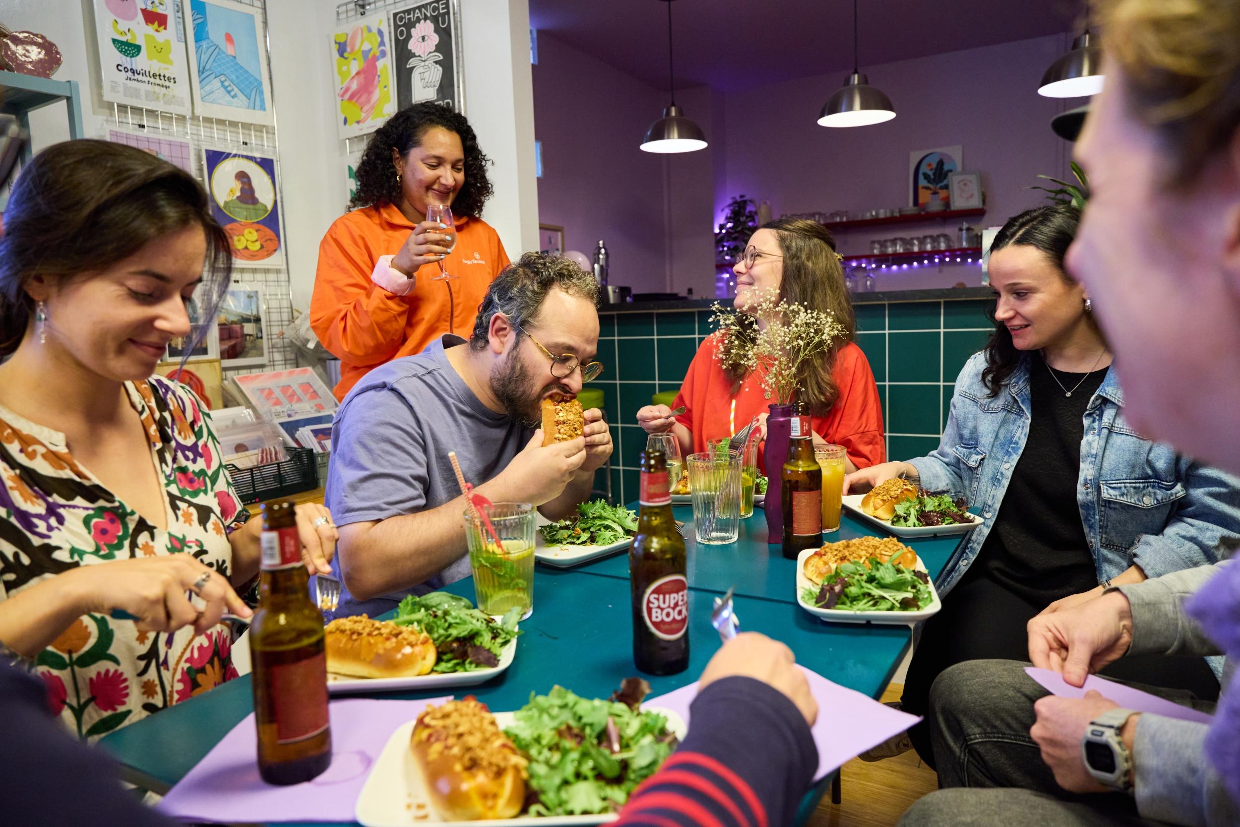 Customisez votre textile autour d'un apéro avec Hadjara et Armelle - Image n°6 - Wecandoo