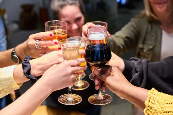 Décorez votre pièce en céramique autour d'un apéro avec San et son équipe - Afbeelding nr. 2 - Wecandoo