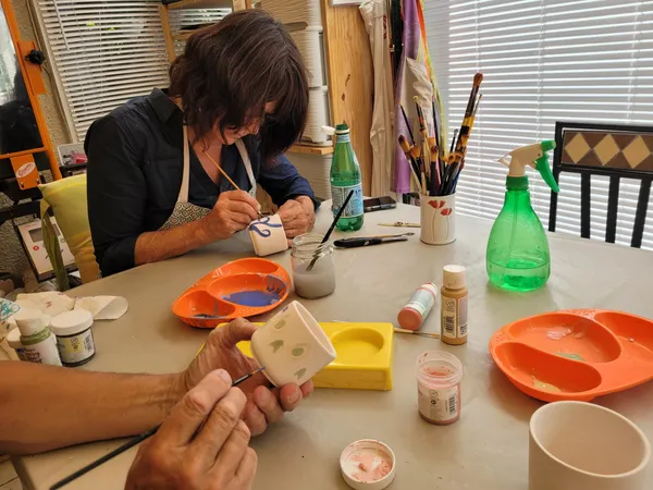 Décorez et personnalisez votre tasse avec Pascale - Image n°4 - Wecandoo