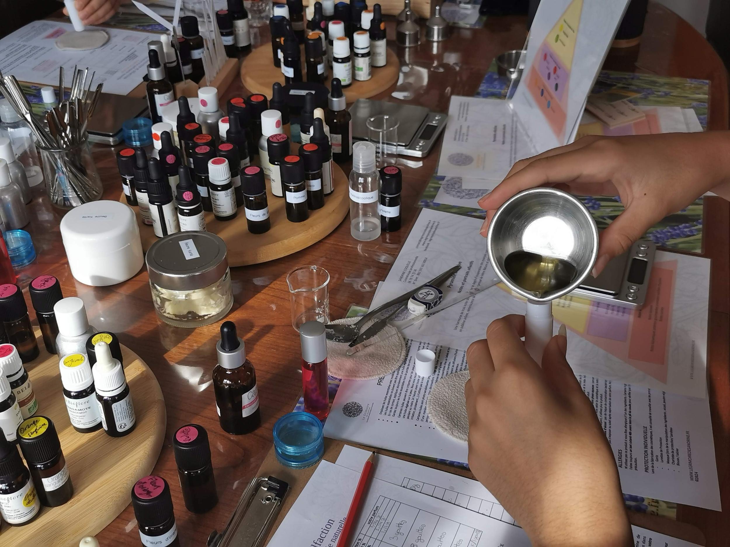 Confectionnez votre huile de parfum et votre parfum semi-solide - Image n°6 - Wecandoo