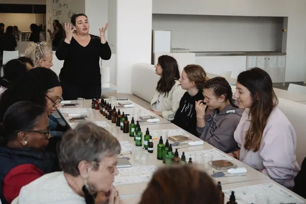 Réunissez votre équipe et réalisez vos crèmes sur mesure - Image n°3 - Wecandoo