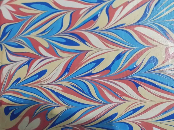 Découvrez le papier marbré en duo avec votre enfant, accompagnés par Candan - Image n°5 - Wecandoo