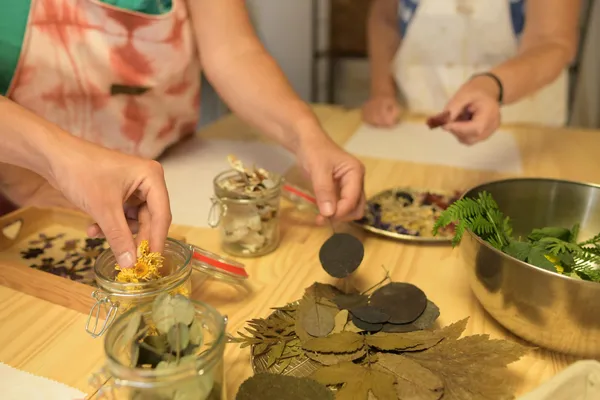 Initiez-vous à la teinture indigo avec Christelle - Image n°5 - Wecandoo