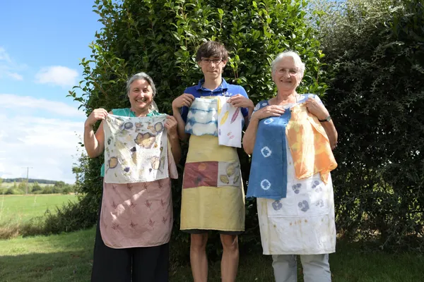 Initiez-vous à la production d'encres naturelles et teignez votre furoshiki avec Christelle - Image n°3 - Wecandoo