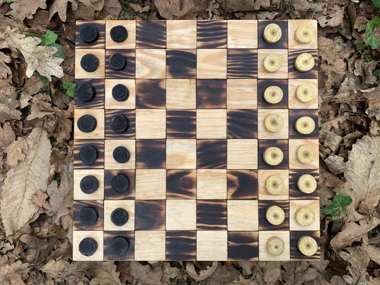 Réalisez votre damier et ses pions en bois sur une journée avec David - Image n°7 - Wecandoo