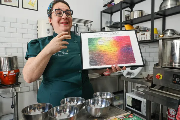 Défiez votre équipe et participez à un blind test chocolatier avec Marina - Image n°1 - Wecandoo