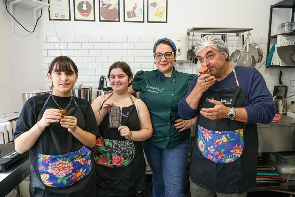 Défiez votre équipe et participez à un blind test chocolatier avec Marina - Image n°4 - Wecandoo