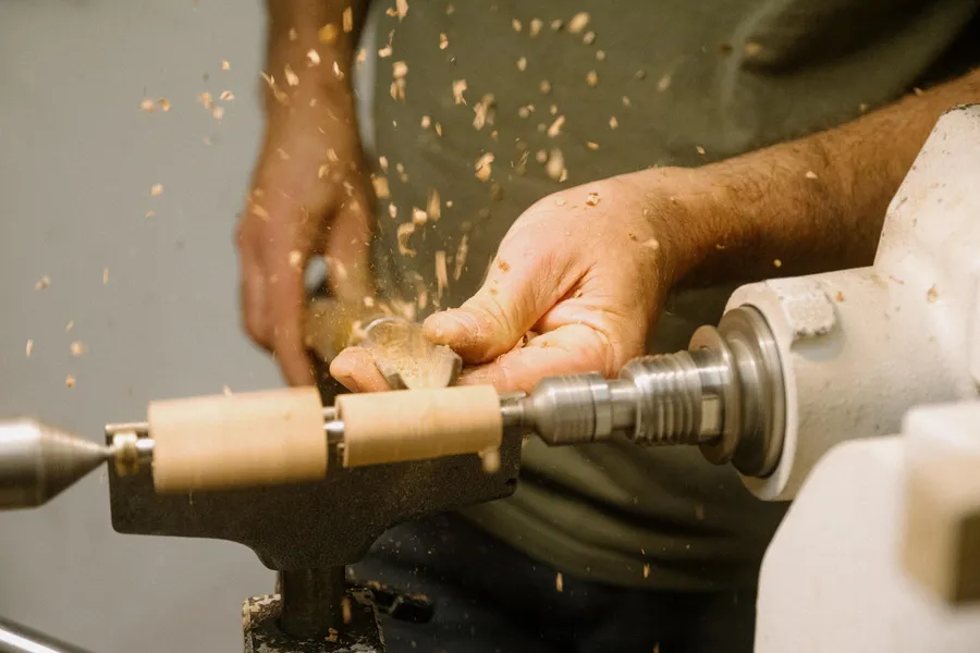 Initiez-vous au tour à bois sur une journée avec Gauthier - Image n°1 - Wecandoo