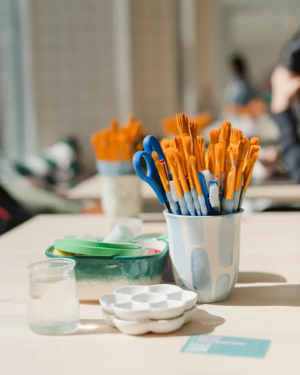 Initiez-vous au décor sur céramique avec Hortense - Afbeelding nr. 2 - Wecandoo