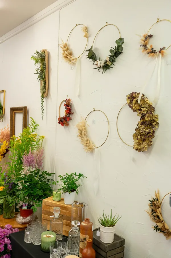 Réalisez votre couronne de fleurs séchées