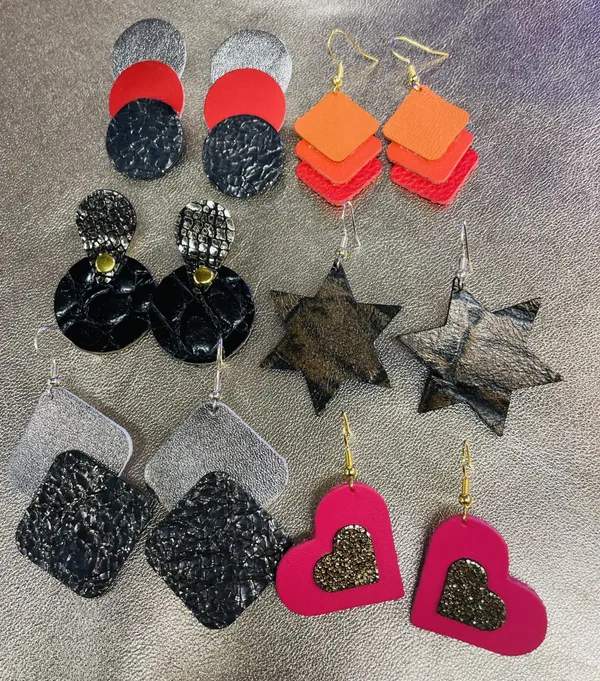 Créez vos bijoux en cuir avec Géraldine - Image n°3 - Wecandoo