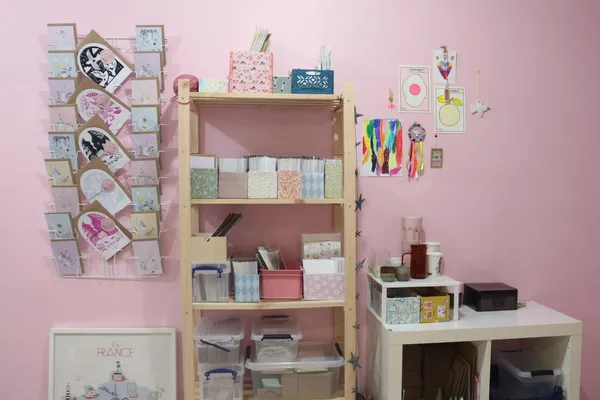 Découvrez la sérigraphie avec Amélie et Clémence - Image n°2 - Wecandoo