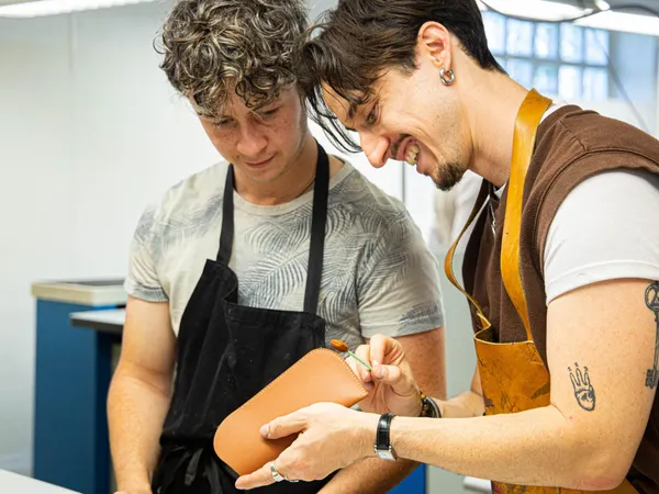 Réalisez votre ceinture en cuir avec Jean-François, Rodolphe et Lou-Anne - Image n°2 - Wecandoo