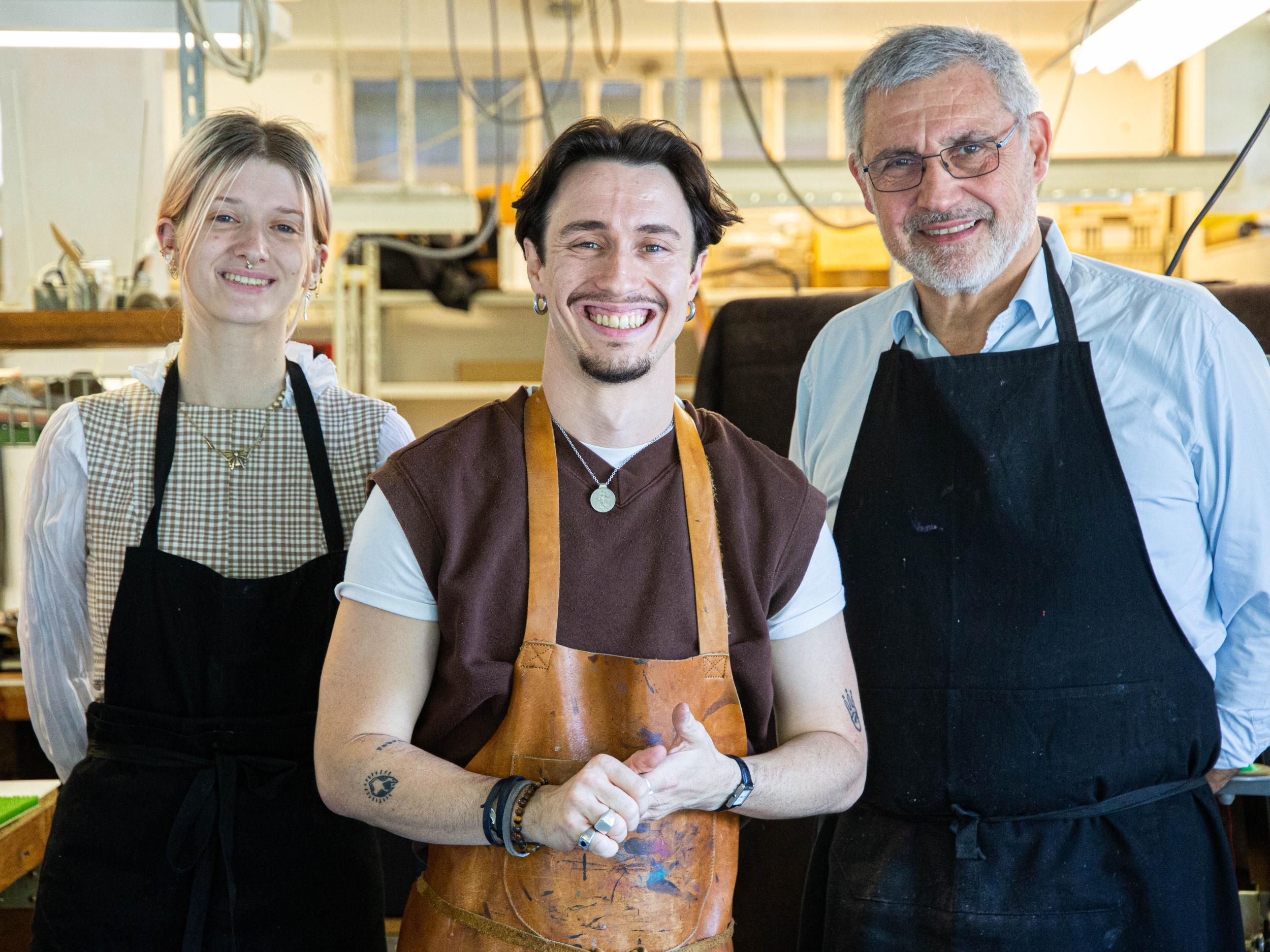 Réalisez votre accessoire de petite maroquinerie avec Jean-François, Rodolphe et Lou-Anne - Image n°8 - Wecandoo