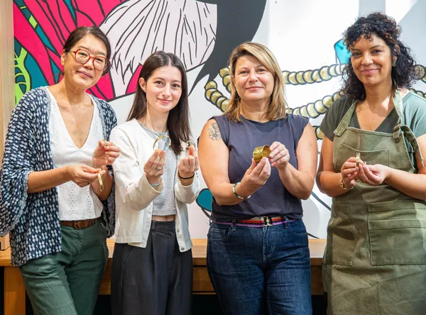 Réalisez votre bague texturée en argent avec Élodie - Image n°3 - Wecandoo