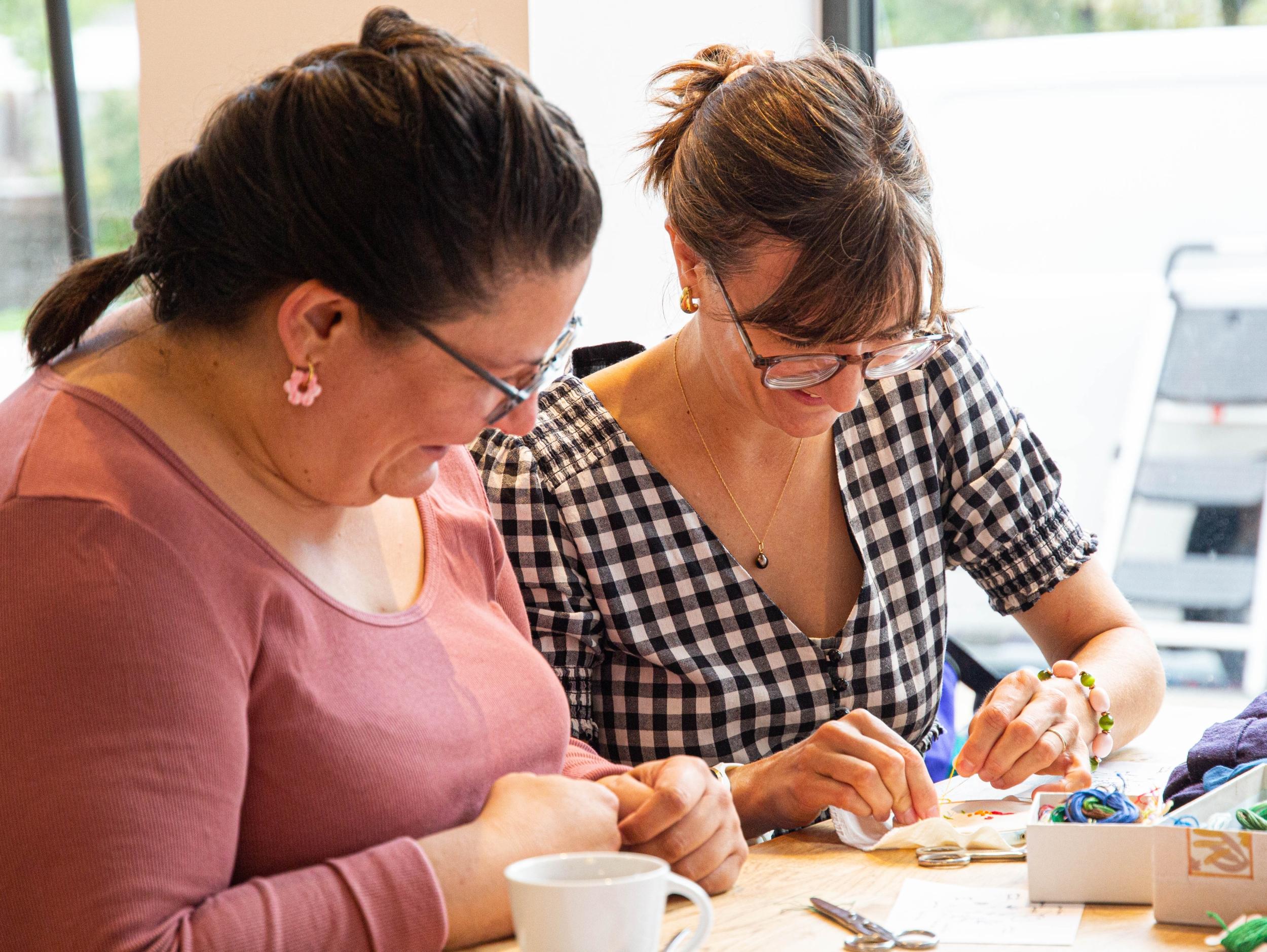 Initiez-vous à la broderie avec Anne-Laurie - Image n°4 - Wecandoo