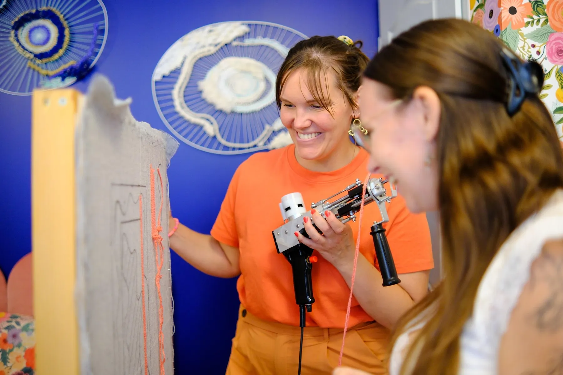 Réalisez votre création unique en tufting avec Émeline - Image n°4 - Wecandoo