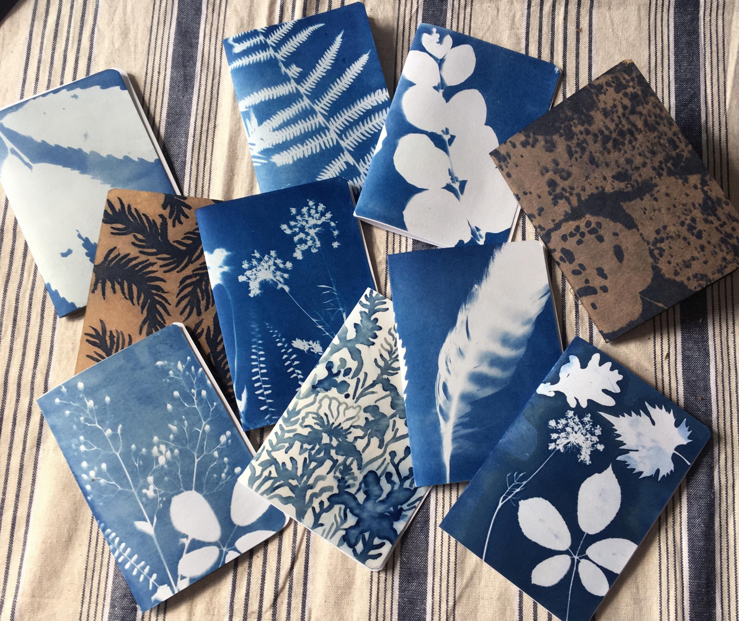 Décorez votre couverture du carnet en cyanotype avec Marie - Image n°5 - Wecandoo