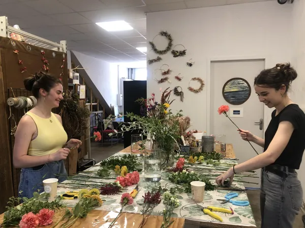 Composez votre bouquet de fleurs fraiches avec Kaya - Afbeelding nr. 5 - Wecandoo