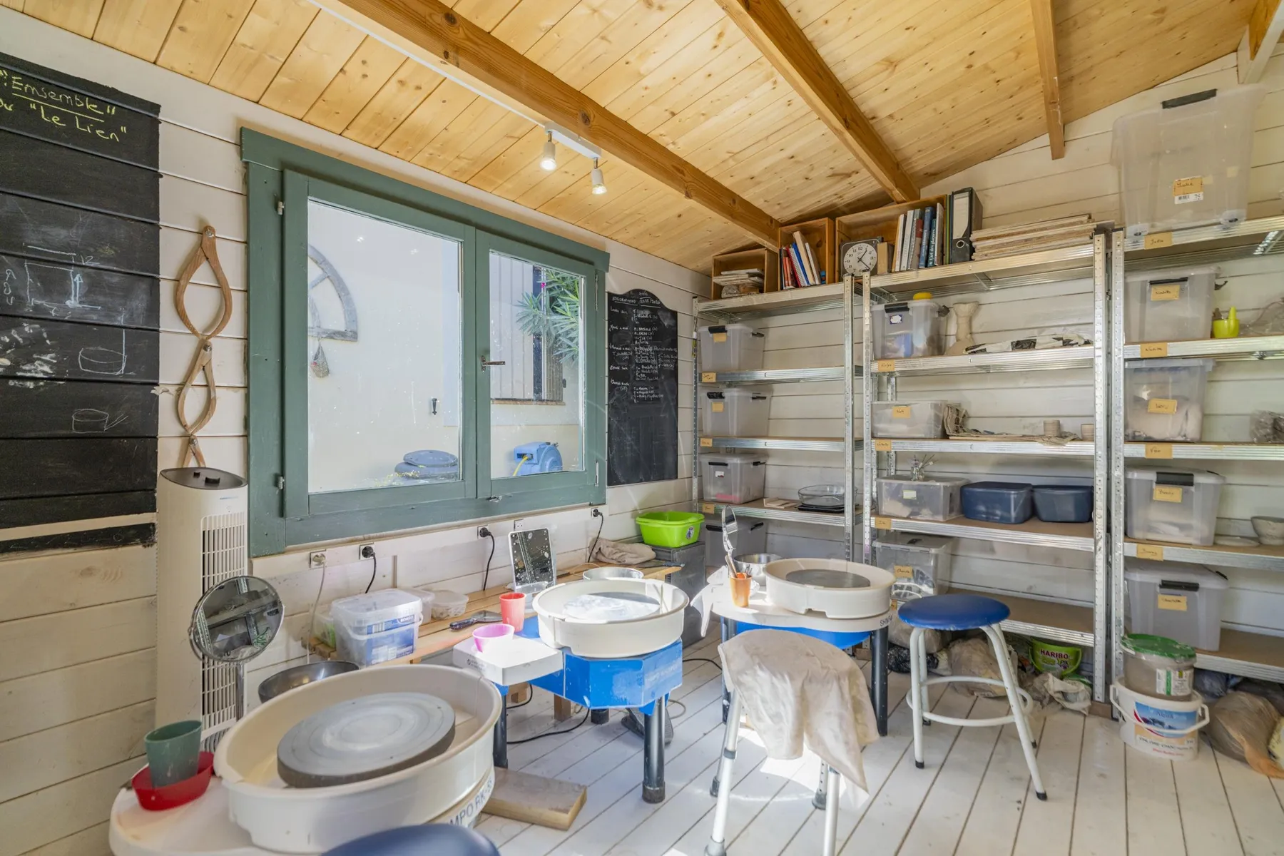 MoniqueVanmollekot_Ceramiste_Mouries-3.jpg - Wecandoo