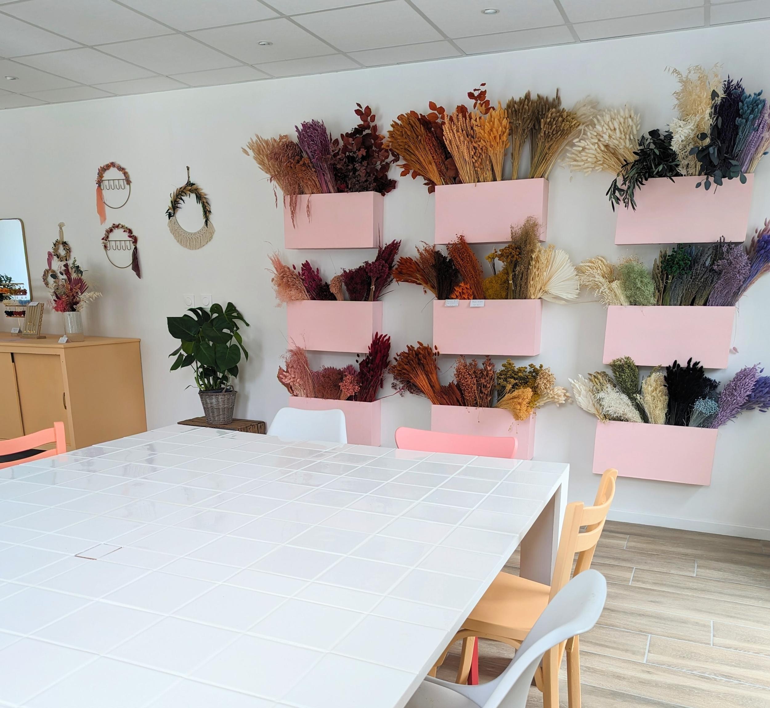 Composez votre boule disco en fleurs séchées avec Leana - Image n°6 - Wecandoo