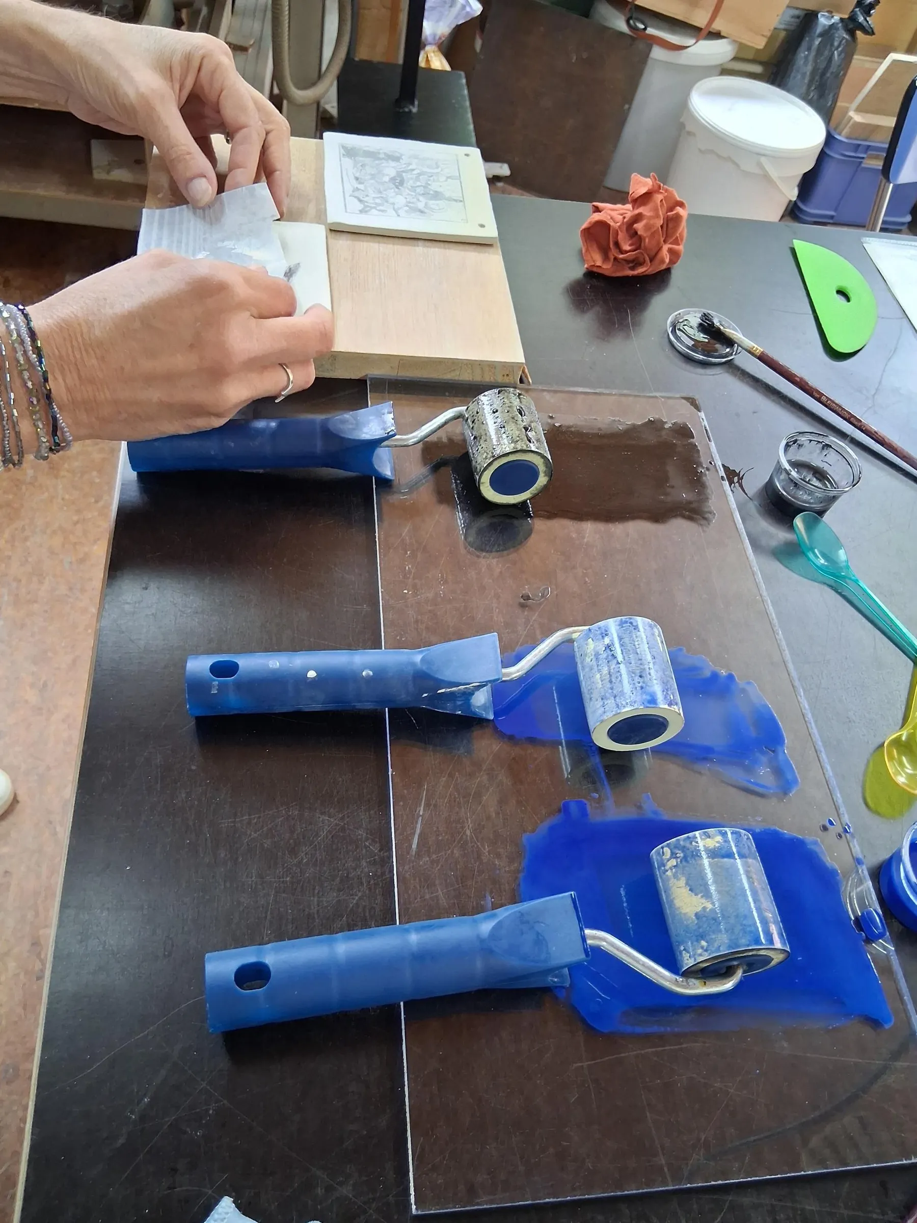 Initiez-vous au transfert d'image sur porcelaine - Afbeelding nr. 5 - Wecandoo