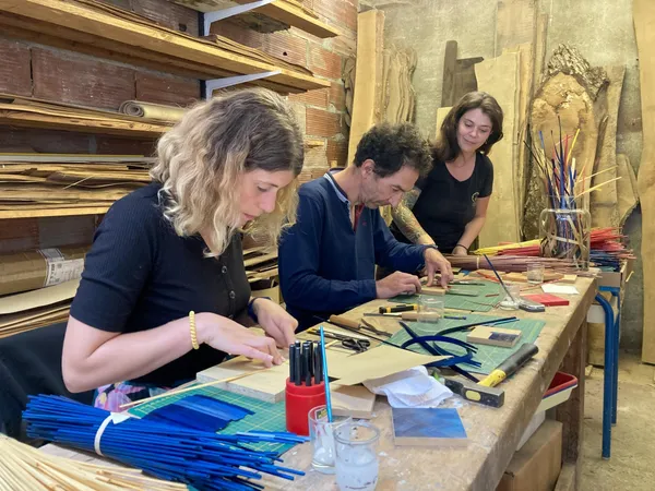Initiez-vous à la marqueterie de paille avec Emmanuelle et Quentin - Image n°4 - Wecandoo