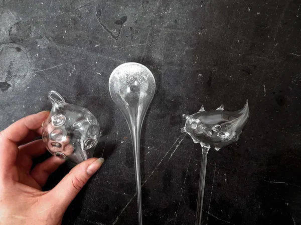 Soufflez votre verre à pied ou votre soliflore au chalumeau avec Pauline - Image n°5 - Wecandoo